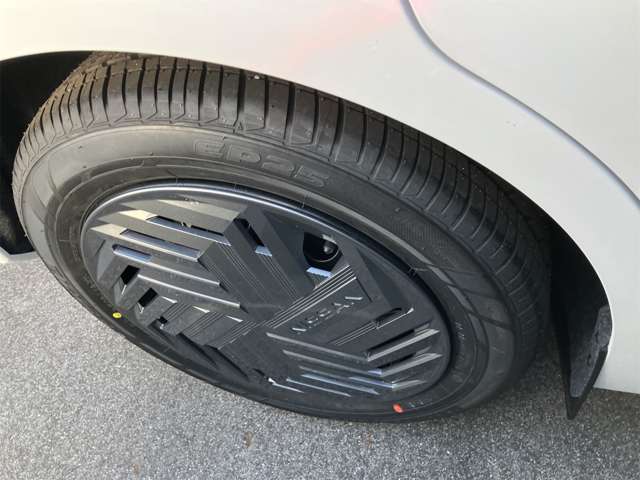 日産 ノート １．２ Ｘ R6年 (東海) 99