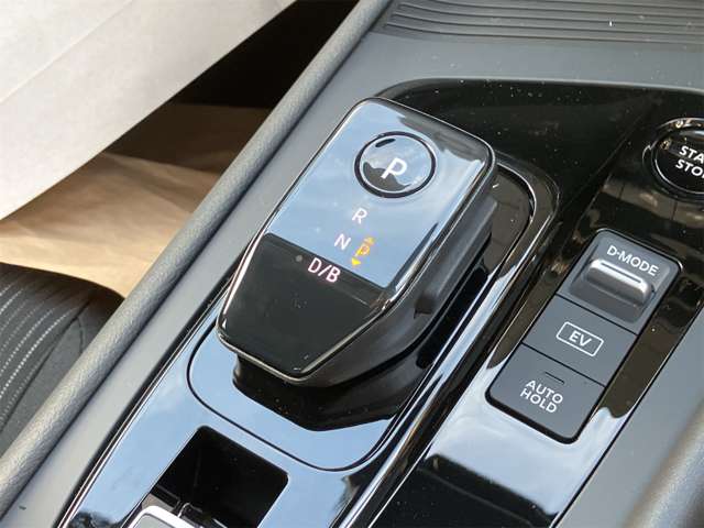 日産 ノート １．２ Ｘ R6年 (東海) 99