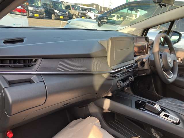 日産 ノート １．２ Ｘ R6年 (東海) 99