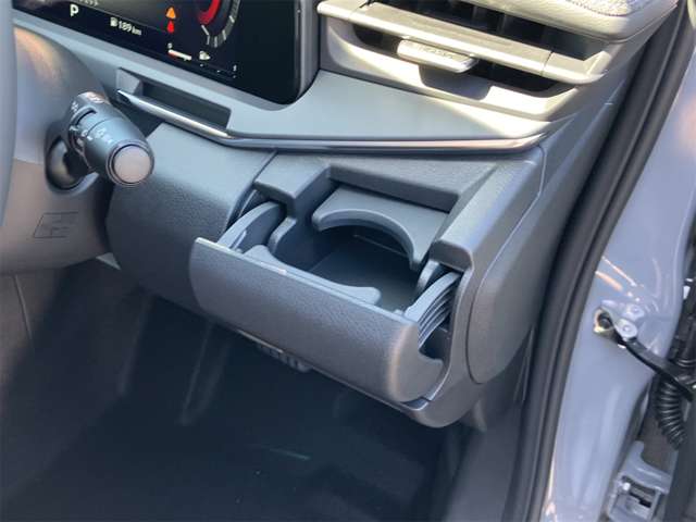 日産 ノートオーラ １．２ Ｇ R6年 (東海) 99