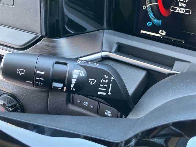 日産 ノートオーラ １．２ Ｇ R6年 (東海) 99