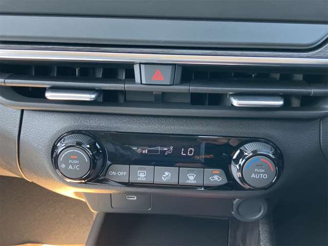 日産 ノートオーラ １．２ Ｇ R6年 (東海) 99