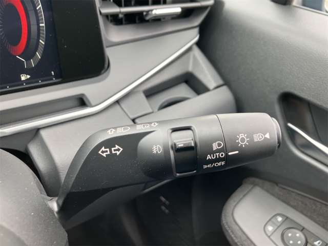 日産 ノートオーラ １．２ Ｇ R5年 (東海) 99