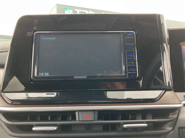 日産 ノートオーラ １．２ Ｇ R5年 (東海) 99