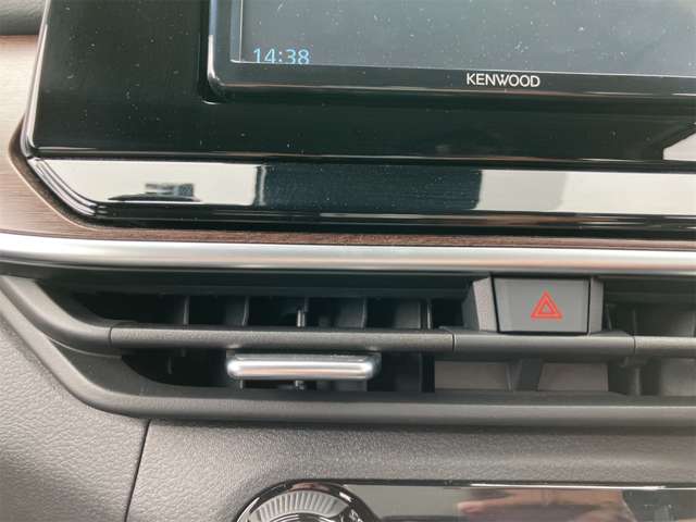 日産 ノートオーラ １．２ Ｇ R5年 (東海) 99