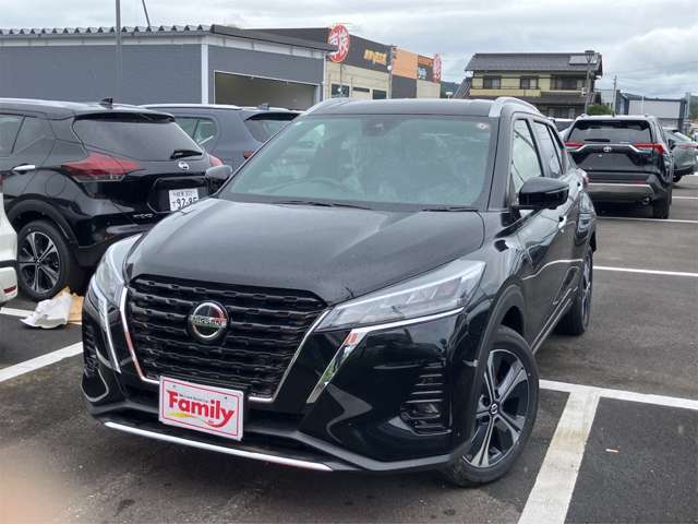 日産 キックス １．２ Ｘ （Ｅ－ＰＯＷＥＲ） R5年 (東海) 99