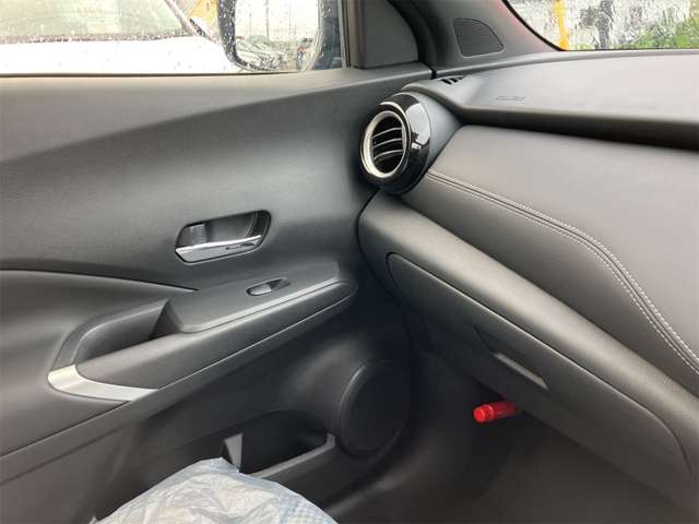 日産 キックス １．２ Ｘ （Ｅ－ＰＯＷＥＲ） R5年 (東海) 99
