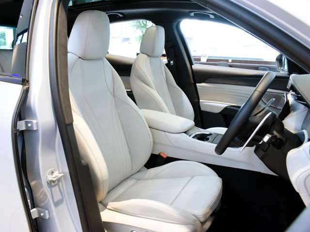 マセラティ グレカーレ モデナ ４ＷＤ R7年 (関東) 99