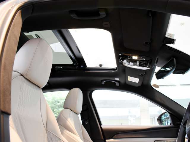 マセラティ グレカーレ モデナ ４ＷＤ R7年 (関東) 99