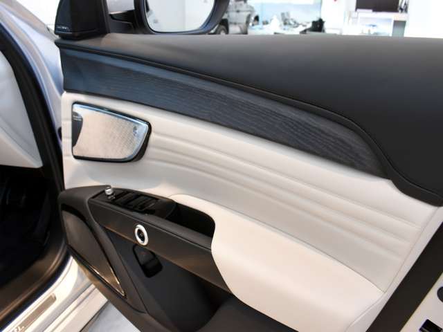 マセラティ グレカーレ モデナ ４ＷＤ R7年 (関東) 99