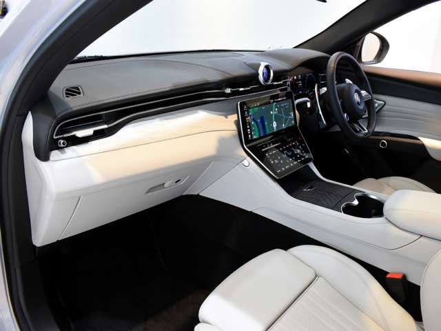 マセラティ グレカーレ モデナ ４ＷＤ R7年 (関東) 99