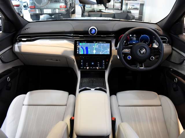 マセラティ グレカーレ モデナ ４ＷＤ R7年 (関東) 99