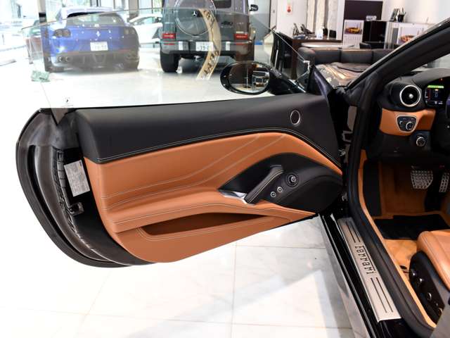 フェラーリ カリフォルニア Ｆ１ ＤＣＴ H29年 (関東) 99