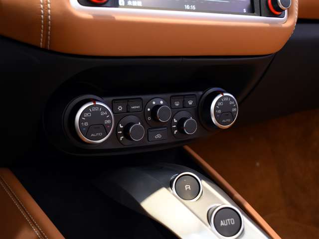 フェラーリ カリフォルニア Ｆ１ ＤＣＴ H29年 (関東) 99