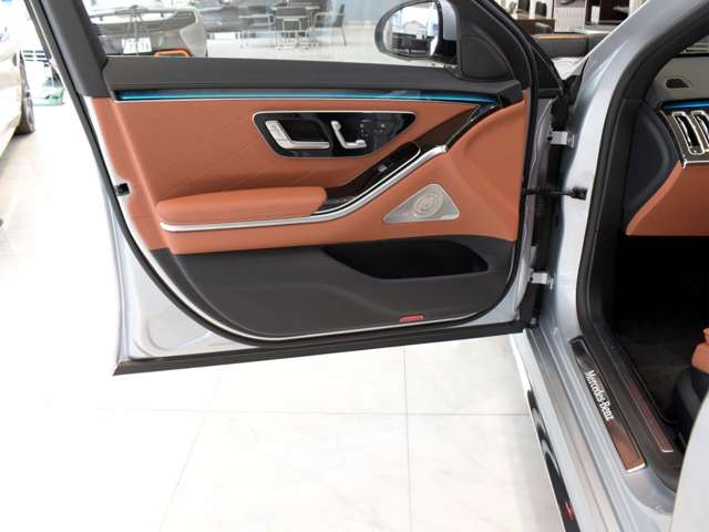 メルセデスベンツ Ｓクラス Ｓ５００ ４マチック ＡＭＧライン （ＩＳＧ搭載モデル） ４ＷＤ R3年 (関東) 99