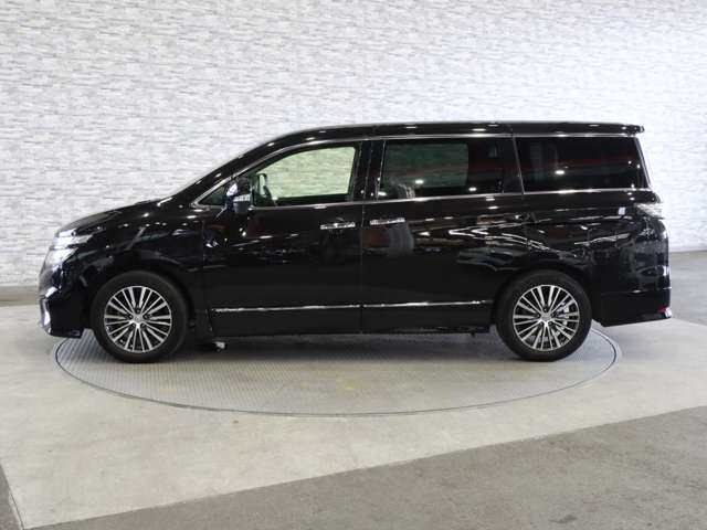 日産 エルグランド ２．５ ２５０ハイウェイスターＳ H29年 (関東) 99