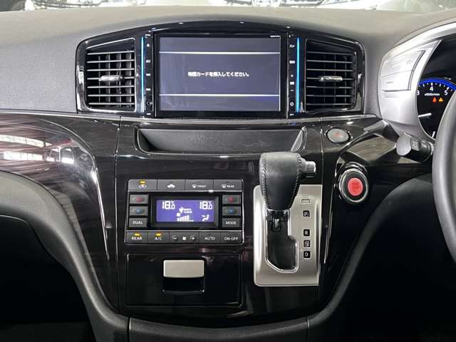 日産 エルグランド ２．５ ２５０ハイウェイスターＳ H29年 (関東) 99