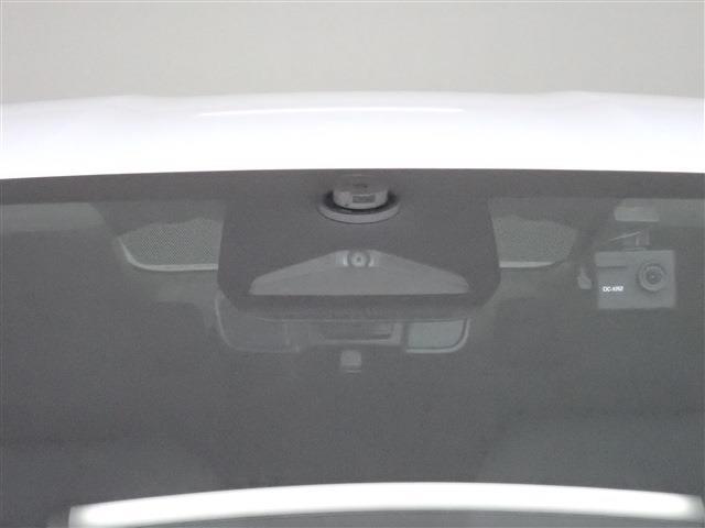 トヨタ プリウス １．８ Ｘ R5年 (関東) 99