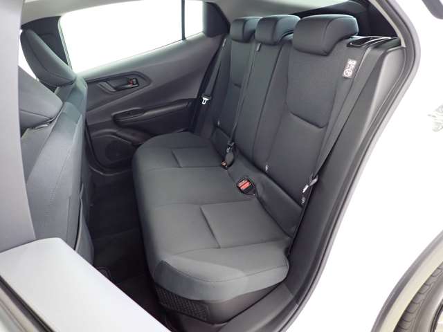 トヨタ プリウス １．８ Ｘ R5年 (関東) 99