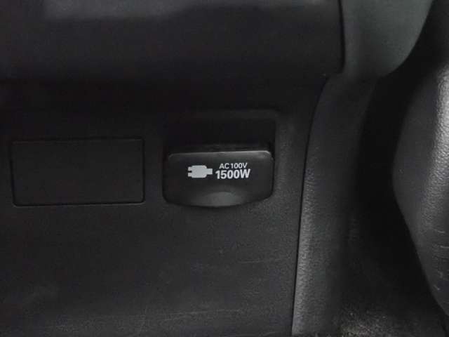 トヨタ プリウス １．８ Ｘ R5年 (関東) 99