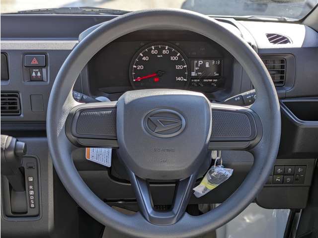 ダイハツ ハイゼットカーゴ ６６０ デラックス R7年 (関東) 99