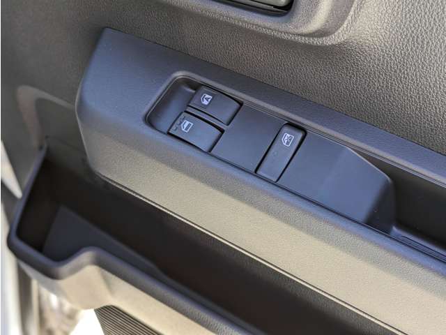 ダイハツ ハイゼットカーゴ ６６０ デラックス R7年 (関東) 99