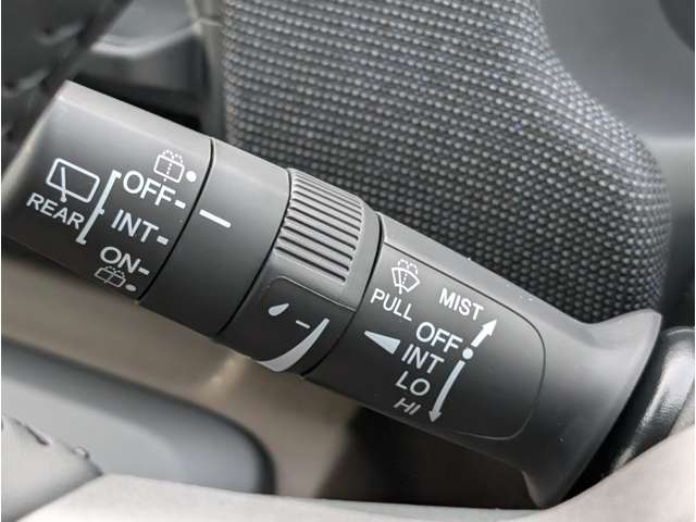 ホンダ フリード １．５ エアー ＥＸ R7年 (関東) 99