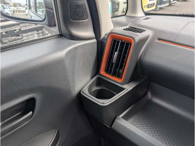 ダイハツ タント ６６０ ファンクロス R7年 (関東) 99