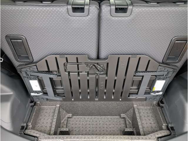 ダイハツ タント ６６０ ファンクロス R7年 (関東) 99