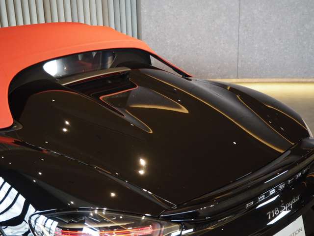 ポルシェ ７１８スパイダー ４．０ R2年 (近畿) 99