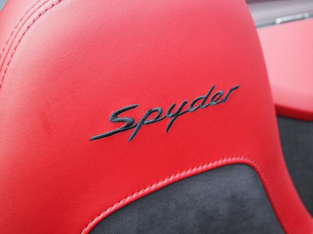 ポルシェ ７１８スパイダー ４．０ R2年 (近畿) 99