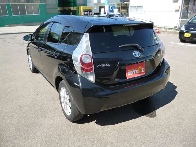 トヨタ アクア １．５ Ｓ H25年 (東北) 99