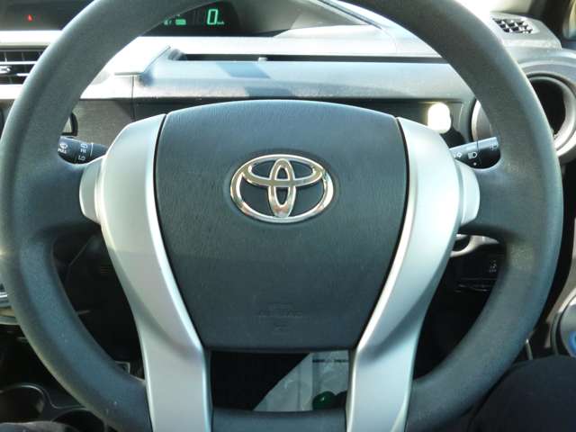 トヨタ アクア １．５ Ｓ H25年 (東北) 99