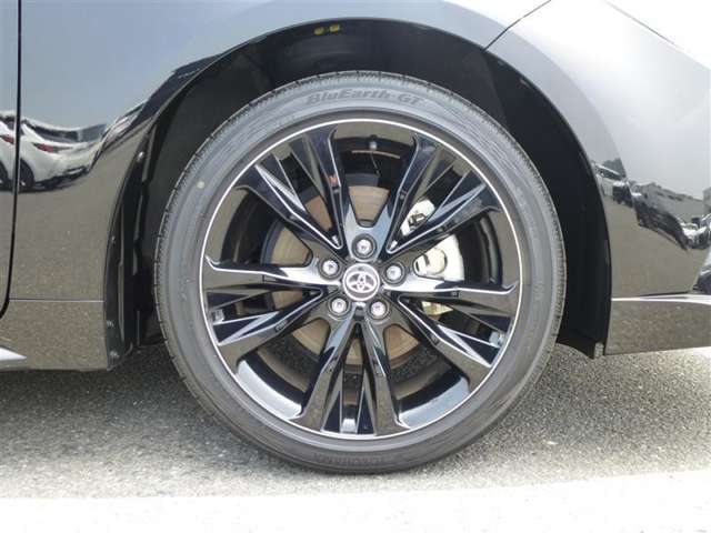 トヨタ カローラ　ツーリング　ハイブリッド １．８ ハイブリッド アクティブ スポーツ R6年 (東北) 99