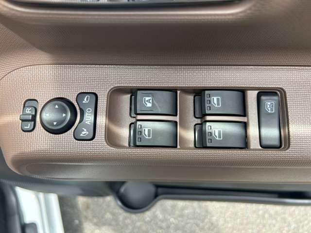 ダイハツ ムーヴ　キャンバス ６６０ セオリー Ｘ R7年 () 99