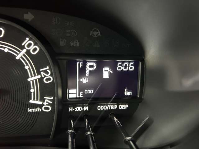 ダイハツ ムーヴ　キャンバス ６６０ ストライプス Ｘ R7年 () 99