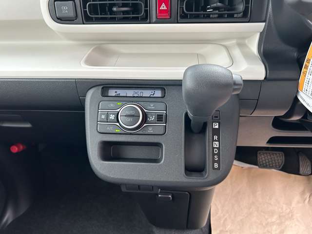 ダイハツ ムーヴ　キャンバス ６６０ ストライプス Ｘ ４ＷＤ R7年 () 99