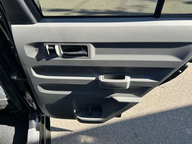 ダイハツ タフト ６６０ Ｇ ダーククロム ベンチャー ４ＷＤ R6年 () 99