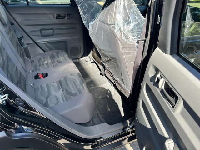 ダイハツ タフト ６６０ Ｇ ダーククロム ベンチャー ４ＷＤ R6年 () 99