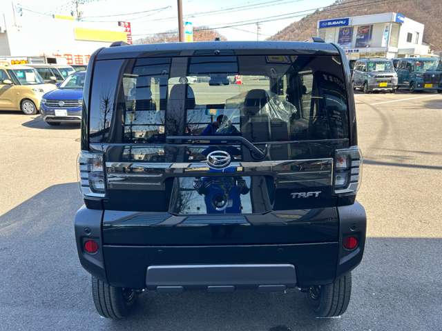 ダイハツ タフト ６６０ Ｇ ダーククロム ベンチャー ４ＷＤ R6年 () 99