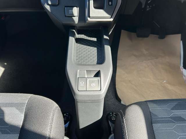 ダイハツ タフト ６６０ Ｇ ダーククロム ベンチャー ４ＷＤ R6年 () 99