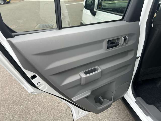 ダイハツ タフト ６６０ Ｘターボ ４ＷＤ R6年 () 99