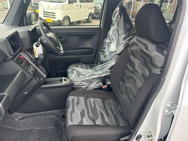 ダイハツ タフト ６６０ Ｘターボ ４ＷＤ R6年 () 99