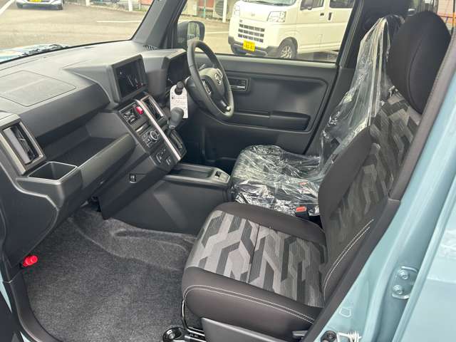 ダイハツ タフト ６６０ Ｇ ダーククロム ベンチャー ４ＷＤ R6年 () 99