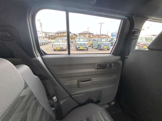 ダイハツ タフト ６６０ Ｇ ダーククロム ベンチャー ４ＷＤ R6年 () 99