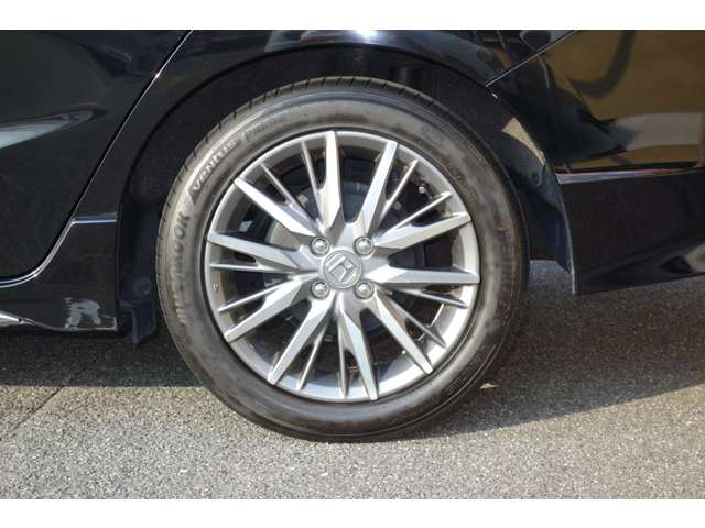 ホンダ シャトル １．５ ハイブリッド Ｚ ホンダセンシング R1年 () 99