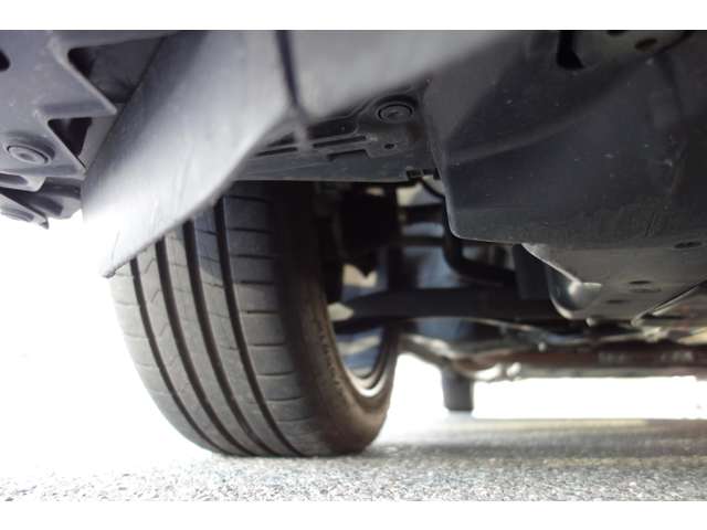 ホンダ シャトル １．５ ハイブリッド Ｚ ホンダセンシング R1年 () 99