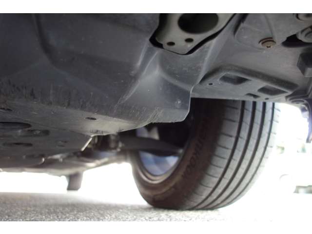 ホンダ シャトル １．５ ハイブリッド Ｚ ホンダセンシング R1年 () 99