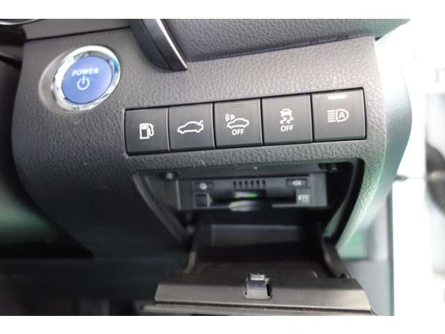 トヨタ カムリ ２．５ Ｇ H29年 () 99