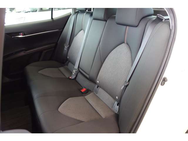 トヨタ カムリ ２．５ Ｇ H29年 () 99